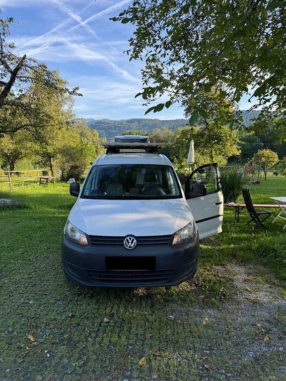 Weiß Gebraucht 2012 VW Caddy Maxi Van / Kleinbus | 12.800 € - Bild 1/4