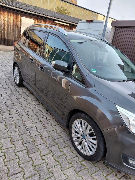Schwarz Gebraucht 2015 Ford C-MAX Titanium Van / Kleinbus | 3.500 € (Guter Preis) - Bild 1/4
