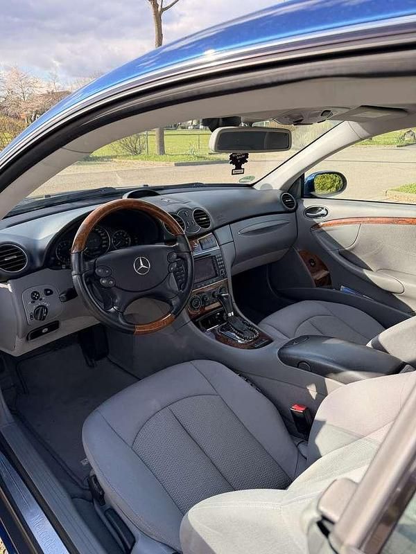 Gebraucht Mercedes CLK350 Elegance 272 PS (200 kW) 2005 Blau Coupé