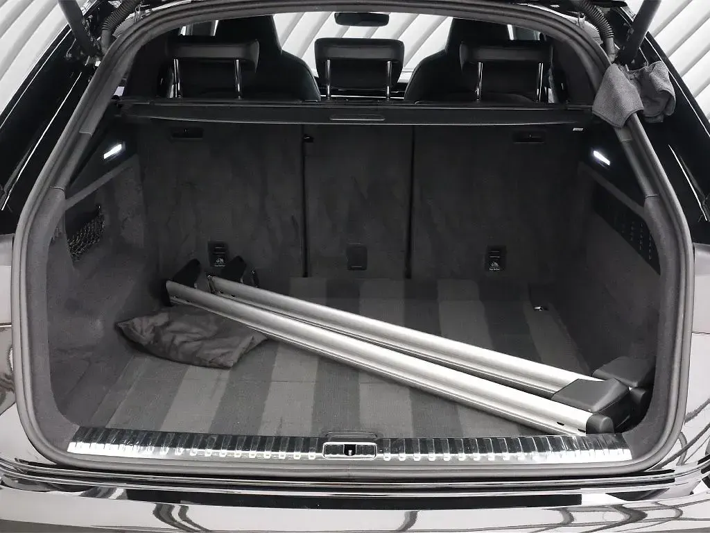 Gebraucht Audi Q8 Sport 600 PS (441 kW) 2024 Schwarz SUV