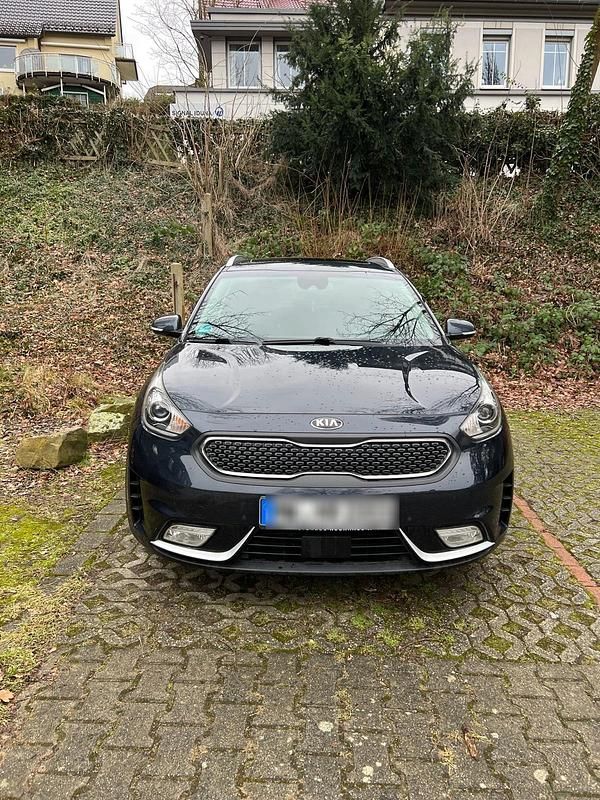 Blau Gebraucht 2017 Kia Niro 2 SUV | 15.000 € (Fairer Preis) - Bild 1/3