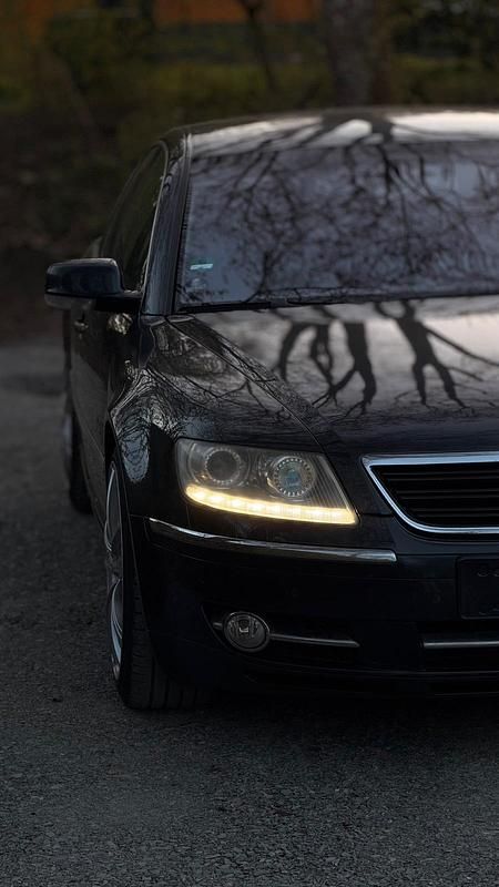 Second-hand VW Phaeton 245 CP (180 kW) 2007 Negru Berlinǎ