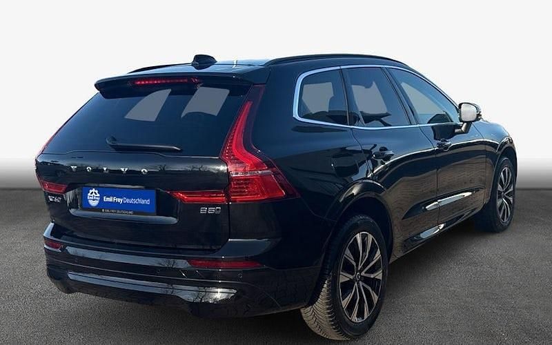 Gebraucht Volvo XC60 Core 250 PS (183 kW) 2024 Onyx black SUV