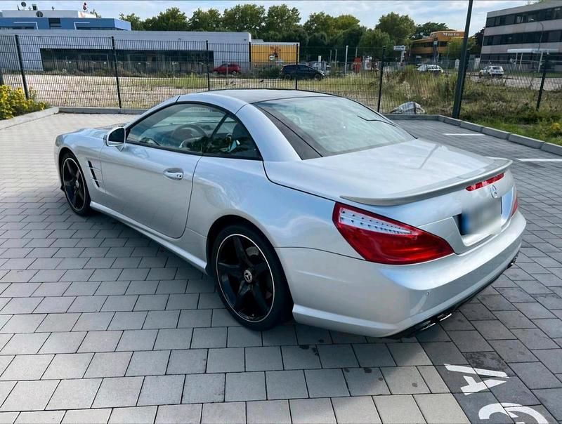 Gebraucht Mercedes SL350 306 PS (225 kW) 2012 Silber Cabrio