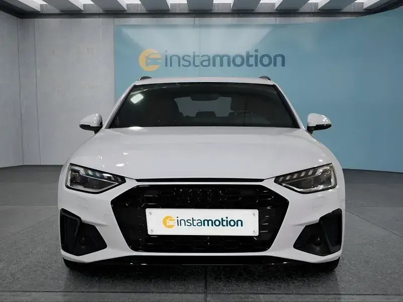 Gebraucht Audi A4 204 PS (150 kW) 2025 Weiß Limousine