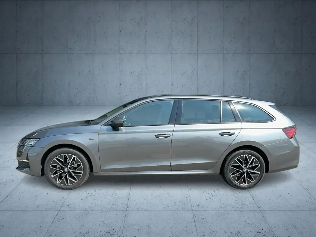 Gebraucht Skoda Octavia Tour 150 PS (110 kW) 2025 Grau Kombi