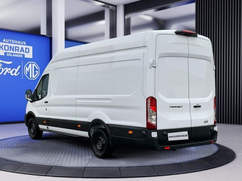 Gebraucht Ford Transit Trend 165 PS (121 kW) 2024 Frozenwhite Pickup