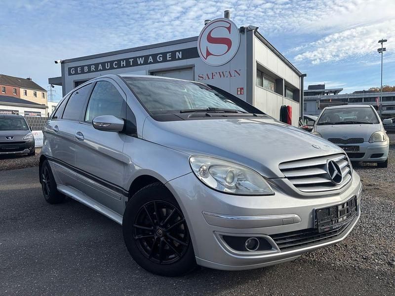 Silber Gebraucht 2006 Mercedes B170 Van / Kleinbus | 2.499 € (Superpreis) - Bild 1/4