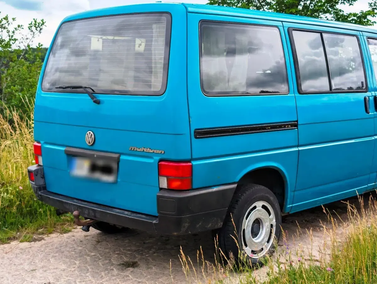 Gebraucht VW T4 77 PS (56 kW) 1993 Blau Van