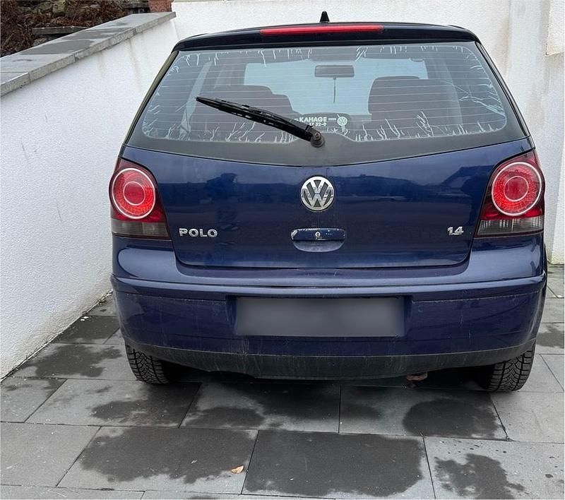 Gebraucht VW Polo 80 PS (58 kW) 2006 Blau Kleinwagen