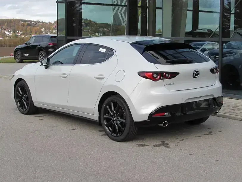 Gebraucht Mazda 3 Homura-Line 140 PS (102 kW) 2025 Weiß Limousine