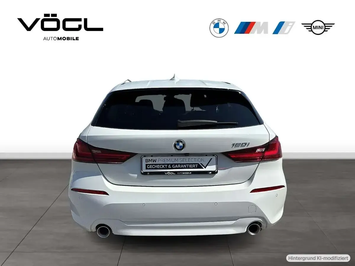 Gebraucht BMW 120 Advantage 178 PS (130 kW) 2024 Alpinweiß uni Kleinwagen