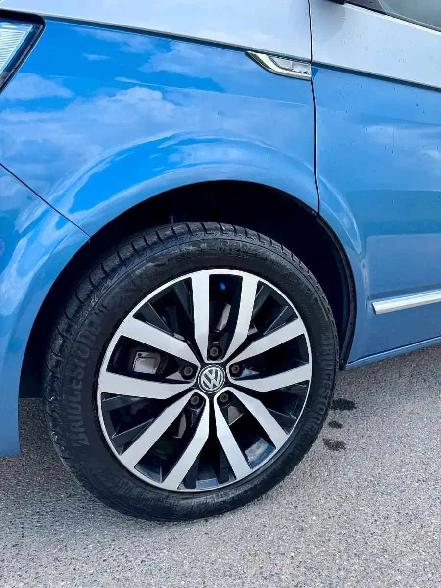 Gebraucht VW Multivan Comfortline 204 PS (150 kW) 2016 Andere farben Van / Kleinbus