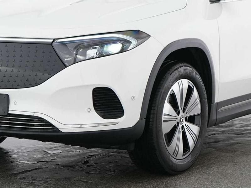 Second-hand Mercedes EQA250 Advanced 139 kW (190 CP) 2025 Alb SUV