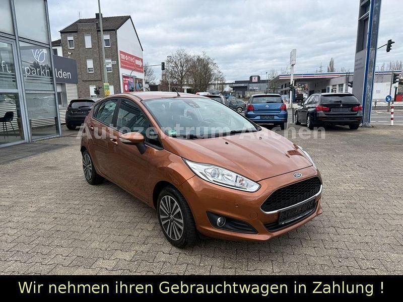 Gebraucht Ford Fiesta Titanium 101 PS (74 kW) 2017 Braun Kleinwagen
