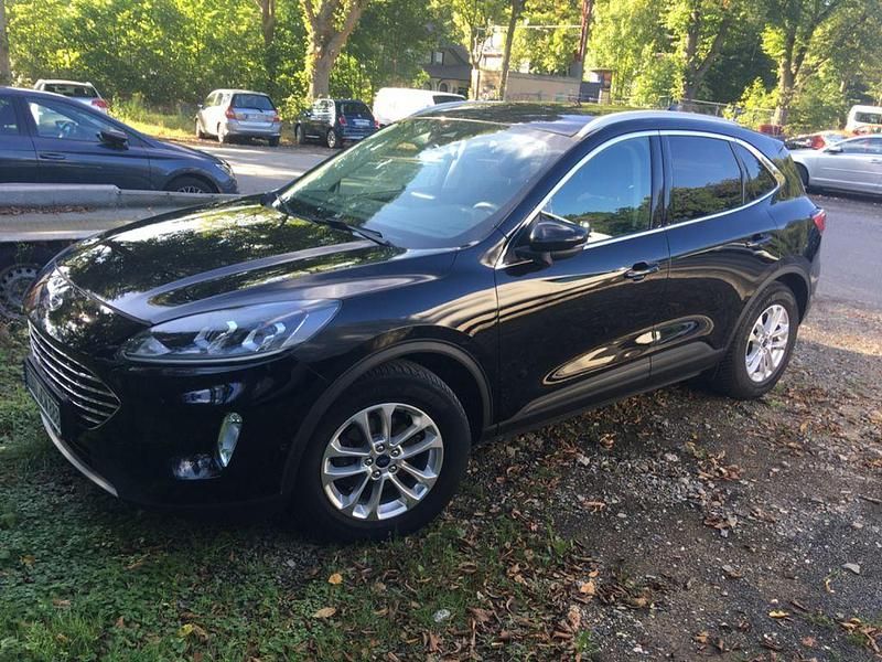 Schwarz Gebraucht 2020 Ford Kuga ST-Line SUV | 16.800 € (Guter Preis) - Bild 1/2