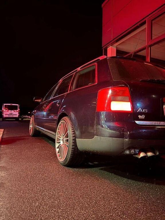 Gebraucht Audi A6 155 PS (114 kW) 2002 Blau Kombi