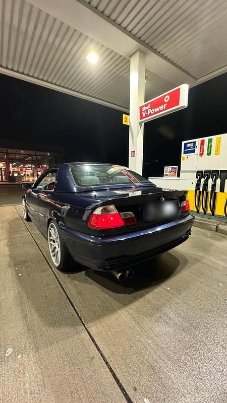 Gebraucht BMW 325 Cabriolet M Sport 192 PS (141 kW) 2001 Blau Cabrio