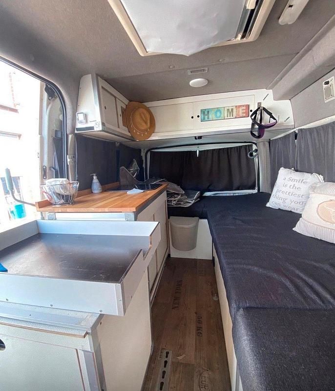 Usata Ford Transit 125 CV (91 kW) 2002 Bianco Monovolume