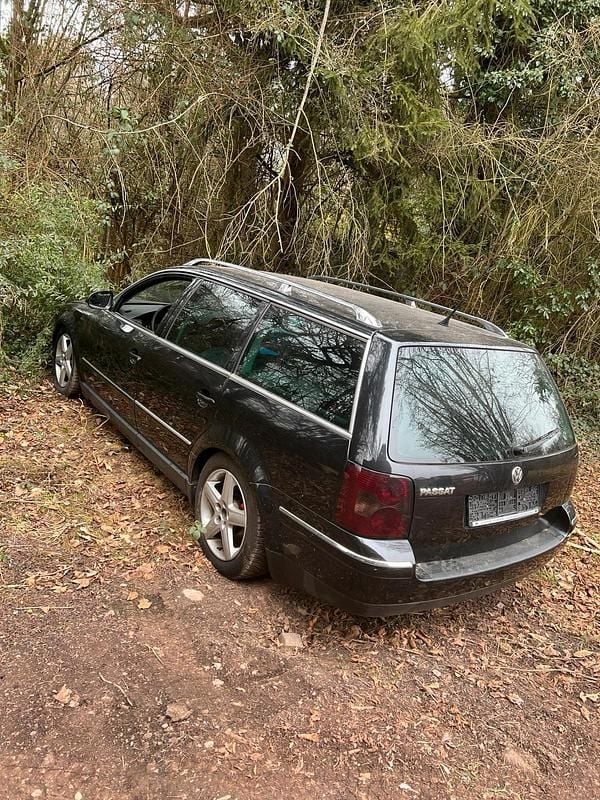 Gebraucht 2004 VW Passat Kombi | 1.600 € (Superpreis) - Bild 1/2