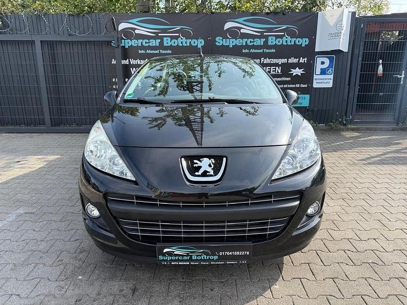 Schwarz Gebraucht 2010 Peugeot 207 CC Premium Cabrio | 5.500 € (Etwas zu teuer) - Bild 1/4