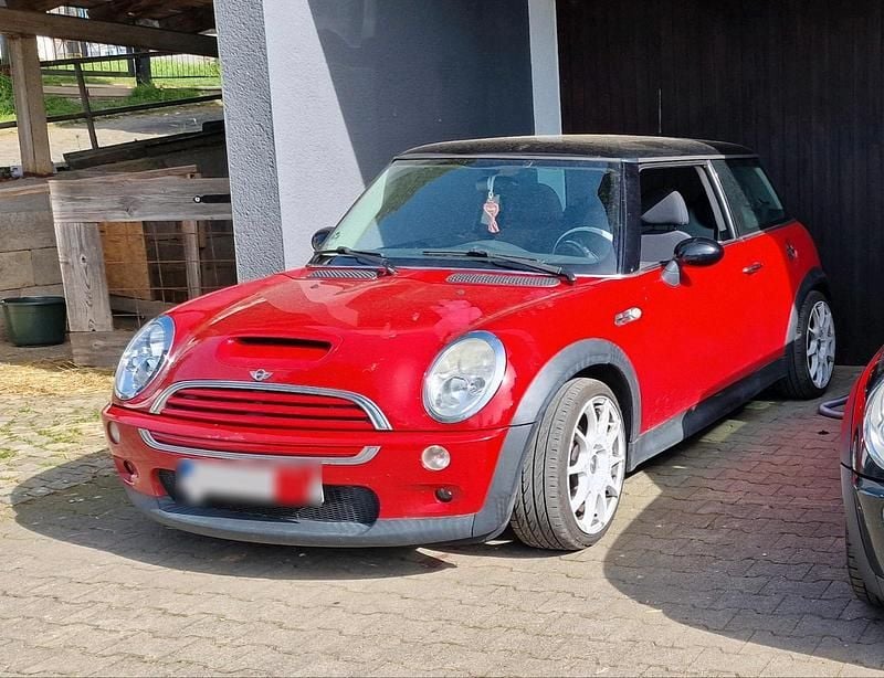 Usata Mini Cooper S 180 CV (132 kW) 2005 Rosso Utilitaria