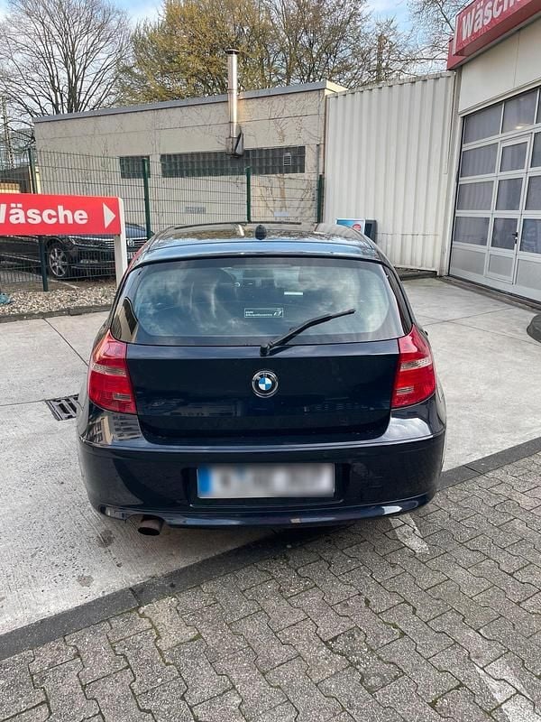 Gebraucht BMW 120 177 PS (130 kW) 2008 Blau Kleinwagen