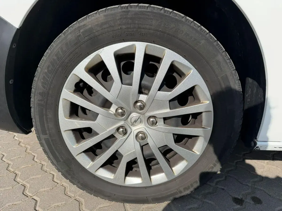 Używany Opel Vivaro 150 KM (110 kW) 2020 Biały Minivan