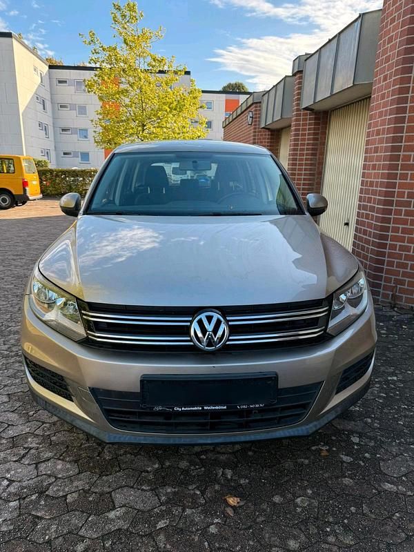Gelb Gebraucht 2013 VW Tiguan SUV | 8.500 € (Superpreis) - Bild 1/4