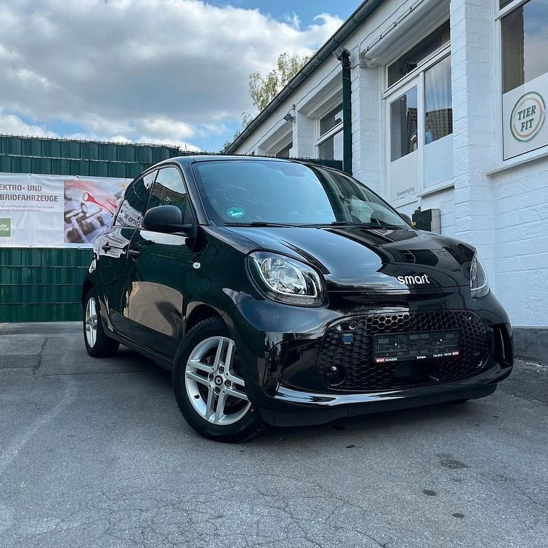 Schwarz Gebraucht 2020 Smart ForFour Electric Drive Kleinwagen | 9.390 € (Fairer Preis) - Bild 1/4