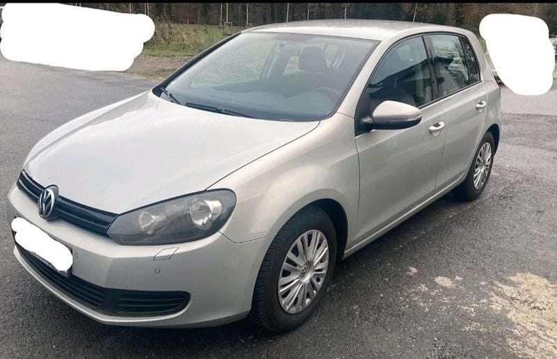 Gebraucht VW Golf VI 86 PS (63 kW) 2011 Silber Kleinwagen