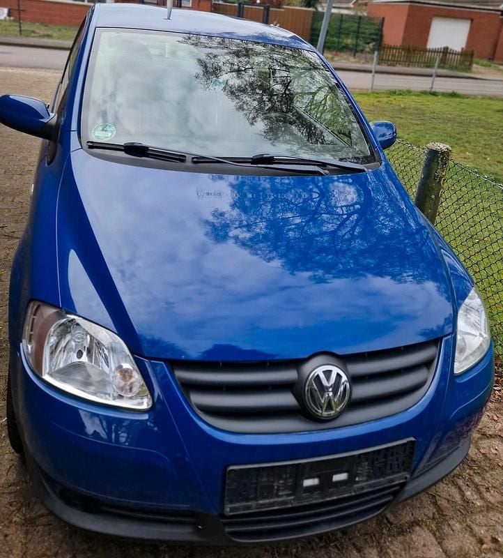 Gebraucht VW Fox 55 PS (40 kW) 2006 Blau Kleinwagen