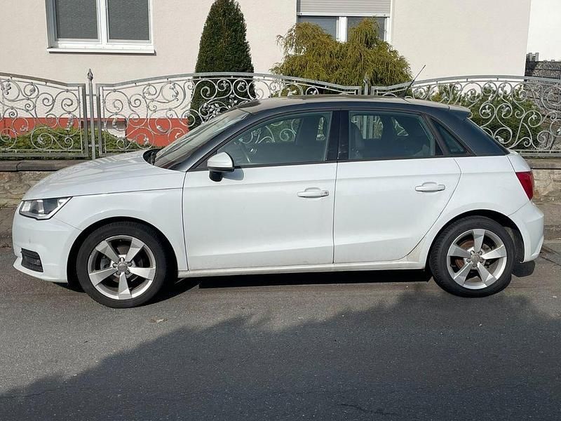 Gebraucht Audi A1 Sportback Sport 90 PS (66 kW) 2017 Weiß Kleinwagen