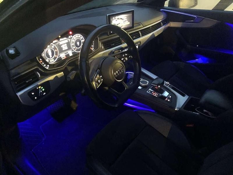 Gebraucht Audi A5 Sportback Ambiente 190 PS (139 kW) 2017 Schwarz Kleinwagen