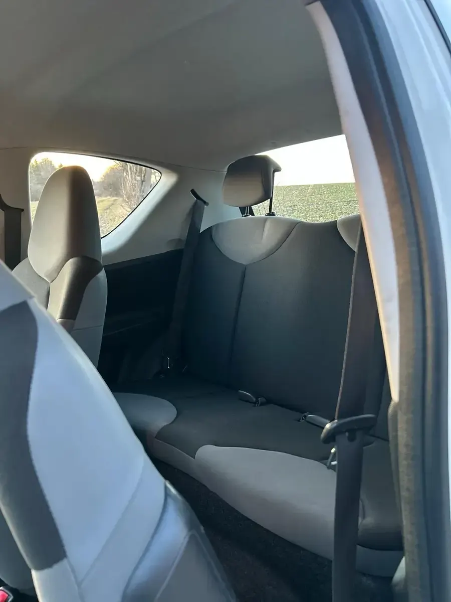 Gebraucht Citroën C1 68 PS (50 kW) 2013 Weiß Kleinwagen