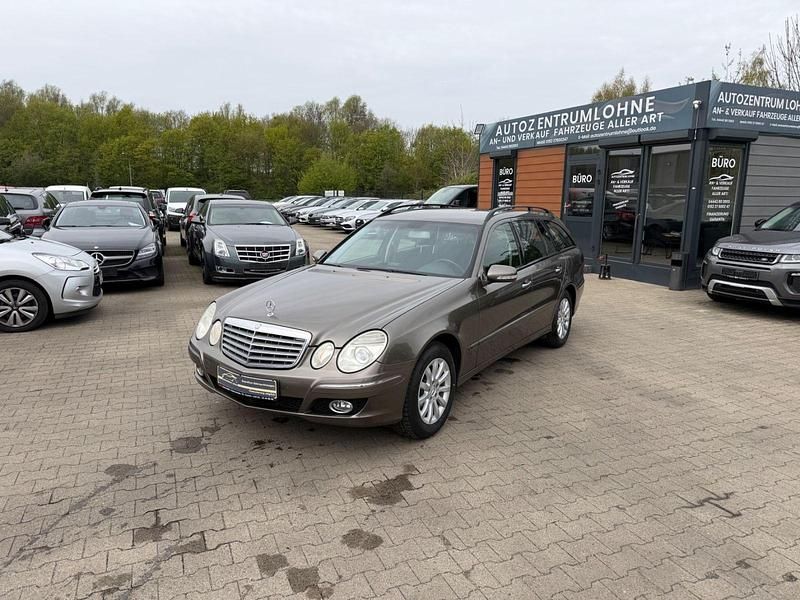 Gebraucht Mercedes E200 184 PS (135 kW) 2006 Grau Kombi