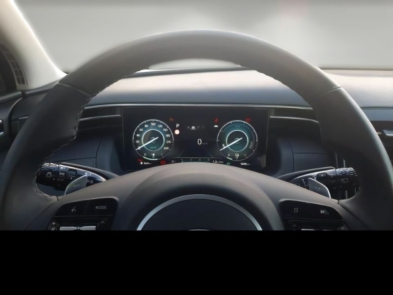 Gebraucht Hyundai Tucson Basis 265 PS (194 kW) 2024 Schwarz SUV