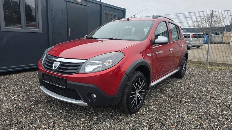 Other Gebraucht 2011 Dacia Sandero Stepway Limousine | 4.475 € (Etwas zu teuer) - Bild 1/4
