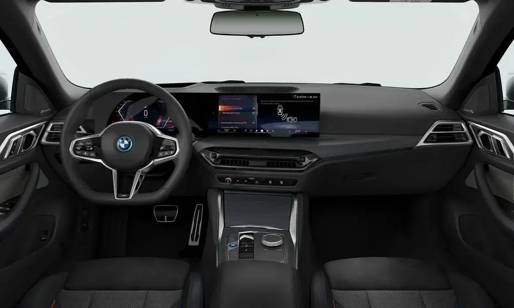 Gebraucht BMW i4 M Sport 250 kW (340 PS) 2025 Weiß Limousine