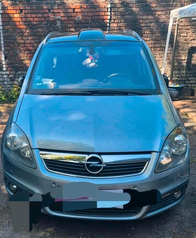 Andere farben Gebraucht 2006 Opel Zafira Sport Van / Kleinbus | 3.300 € (Fairer Preis) - Bild 1/4