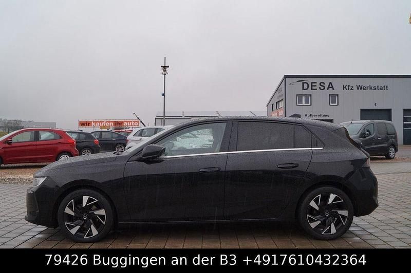 Gebraucht Opel Astra Elegance 131 PS (96 kW) 2022 Schwarz Limousine