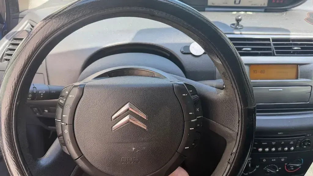 Gebraucht Citroën C4 Chic 109 PS (80 kW) 2010 Blau Coupé