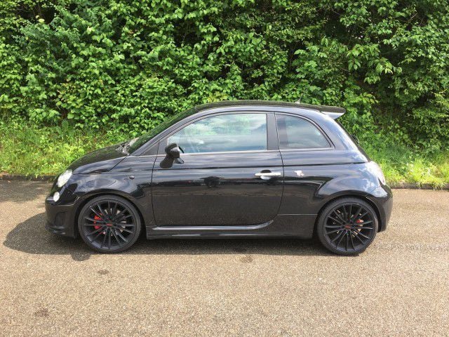Gebraucht Fiat 500 Abarth 218 PS (160 kW) 2012 Schwarz metallic Kleinwagen