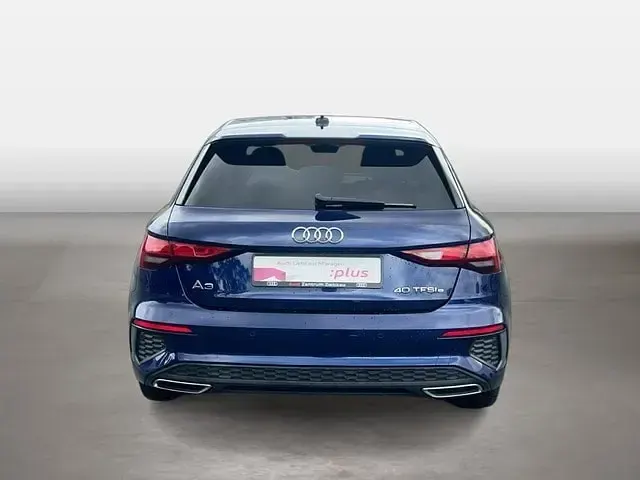 Gebraucht Audi A3 Sportback e-tron S-Line 204 PS (150 kW) 2022 Navarrablau metallic Kleinwagen