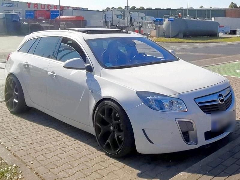 Gebraucht Opel Insignia OPC 340 PS (250 kW) 2012 Weiß Kombi
