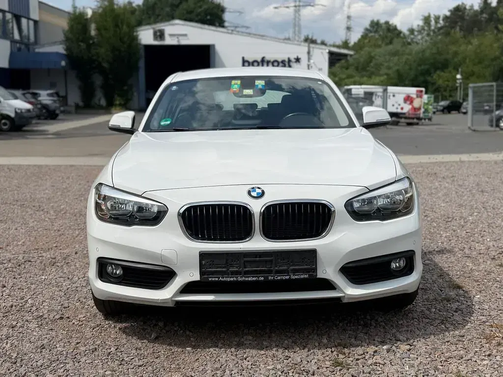 Gebraucht BMW 116 Advantage 116 PS (85 kW) 2018 Weiß Kleinwagen