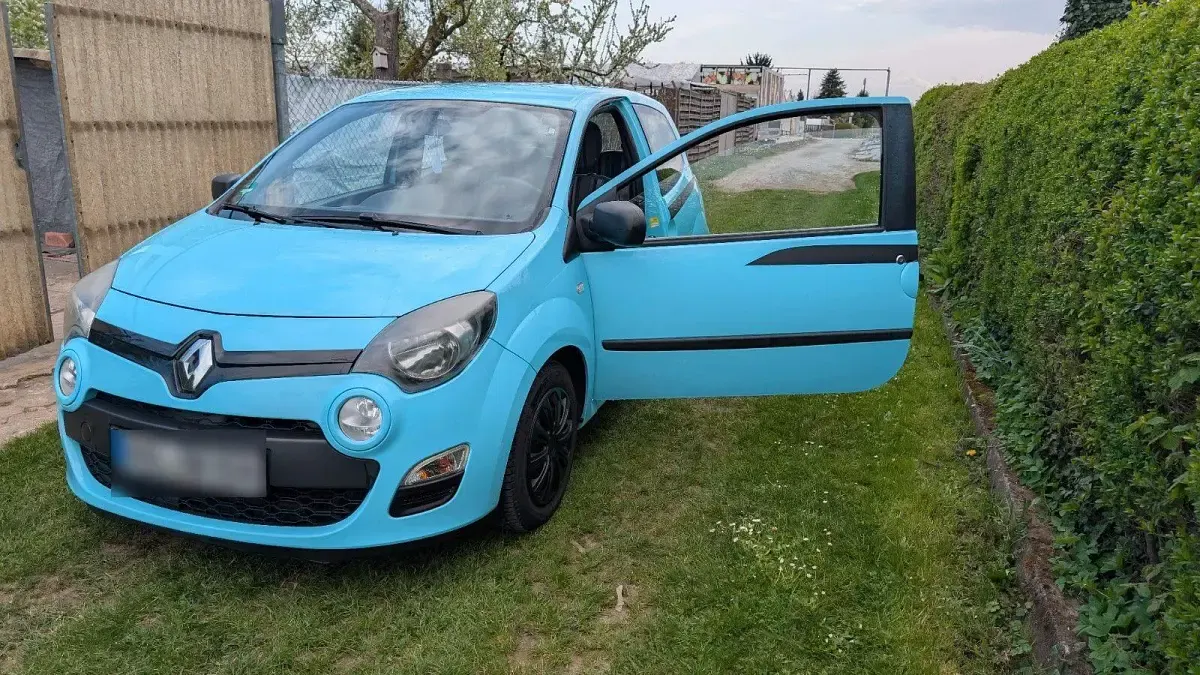 Gebraucht Renault Twingo Dynamique 75 PS (55 kW) 2013 Blau Kleinwagen