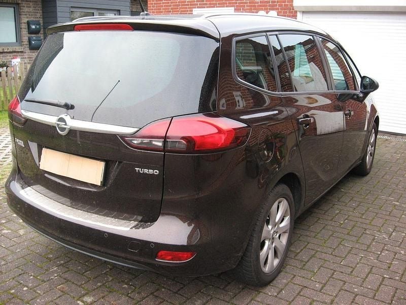 Gebraucht Opel Zafira Style 140 PS (102 kW) 2015 Braun Van / Kleinbus