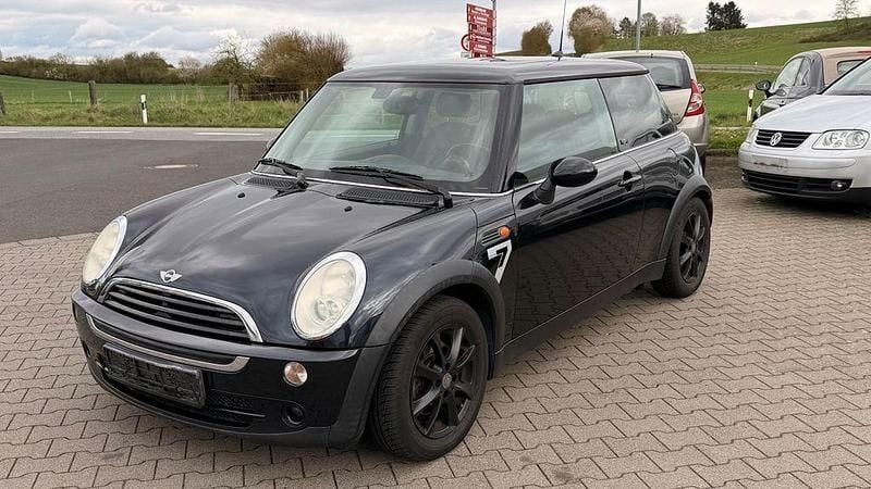 Gebraucht Mini ONE 90 PS (66 kW) 2006 Schwarz Kleinwagen