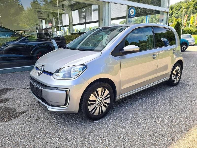 Dark silver metallic Gebraucht 2018 VW e-up! Kleinwagen | 7.140 € (Guter Preis) - Bild 1/4